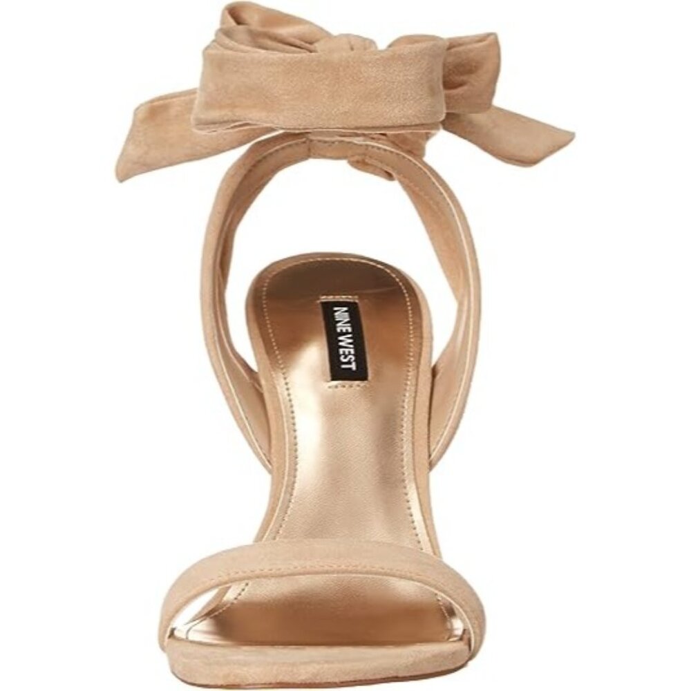 NWB Nine West Kelsie2 Ankle Wrap Heeled Sandals Light Natural Size 6.5